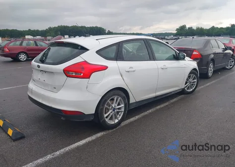 2017 Ford Focus Se z USA, uszkodzony, nr VIN 1FADP3K26HL223978